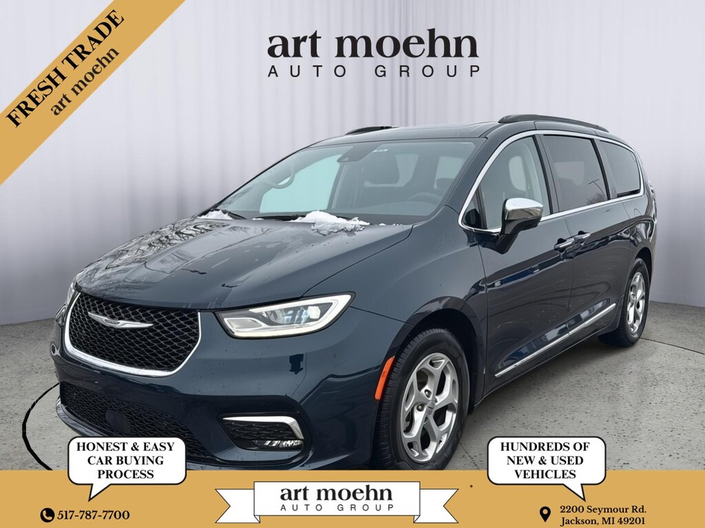 Used 2023 Chrysler Pacifica Limited Van