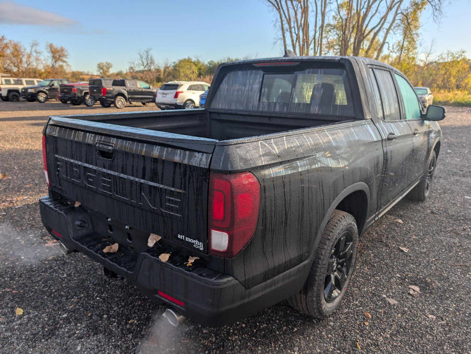 2026 Honda Ridgeline Black Edition - Photo 6