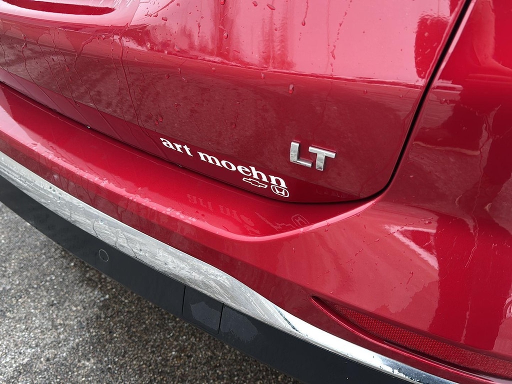 2021 Chevrolet Equinox LT photo 4