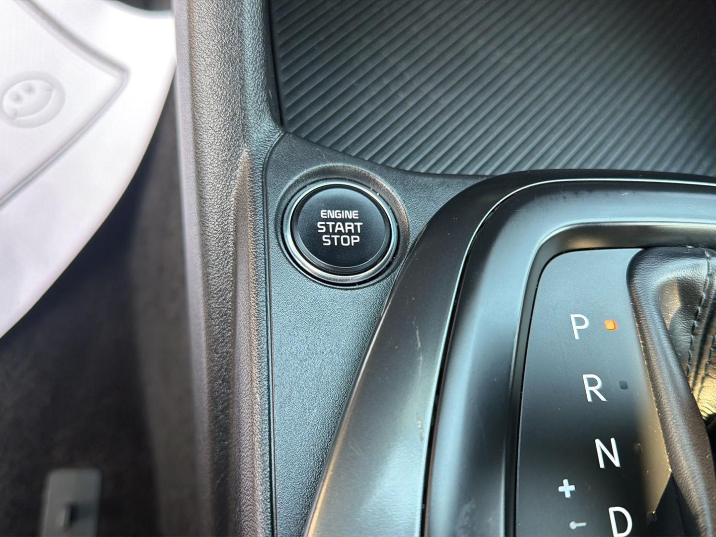 2025 Kia K4 LXS - Photo 29
