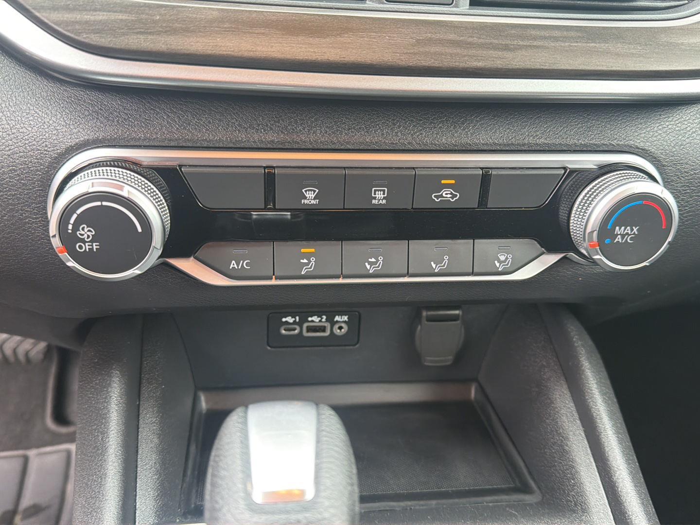 2025 Nissan Altima SV - Photo 28