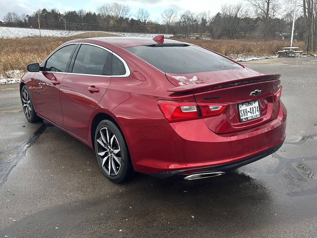 2023 Chevrolet Malibu RS photo 3