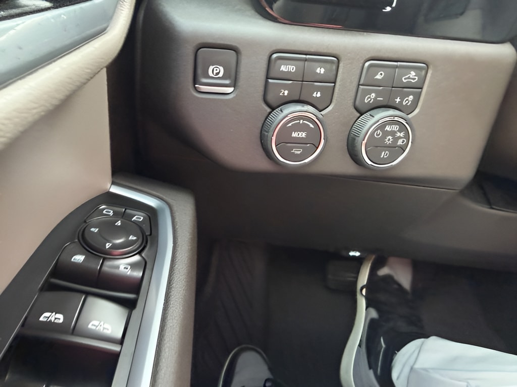 2026 Chevrolet Silverado 1500 LTZ - Photo 25