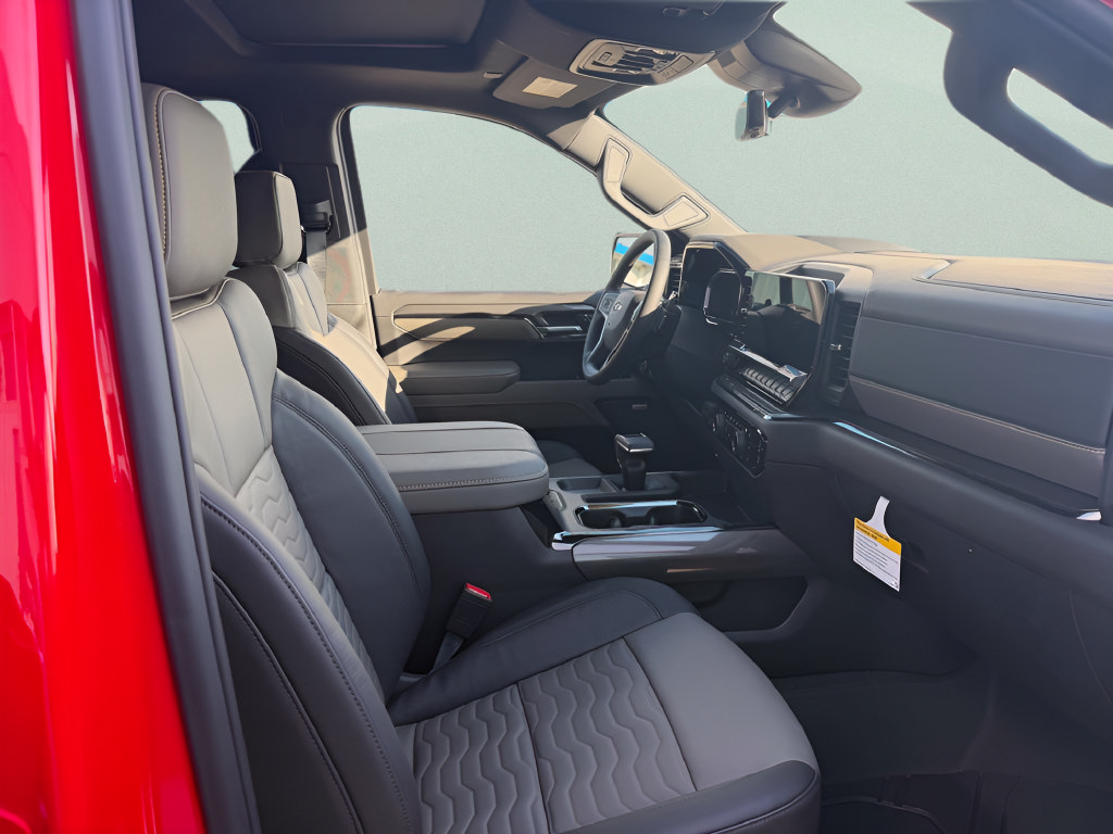 2026 Chevrolet Silverado 1500 ZR2 - Photo 10