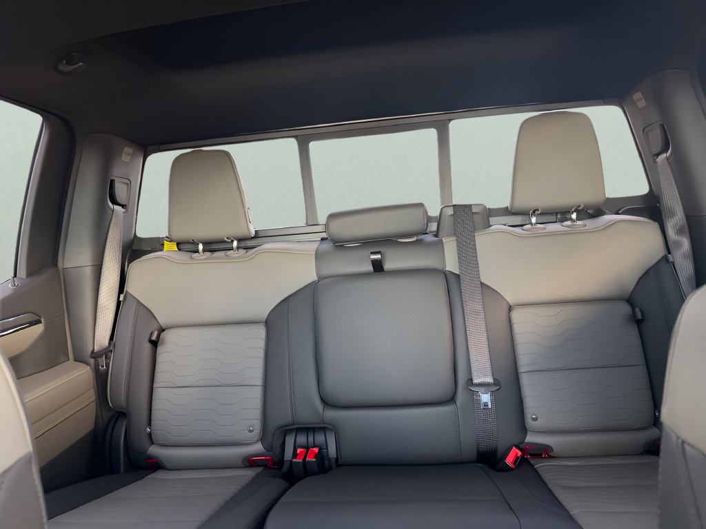 2026 Chevrolet Silverado 1500 ZR2 - Photo 31