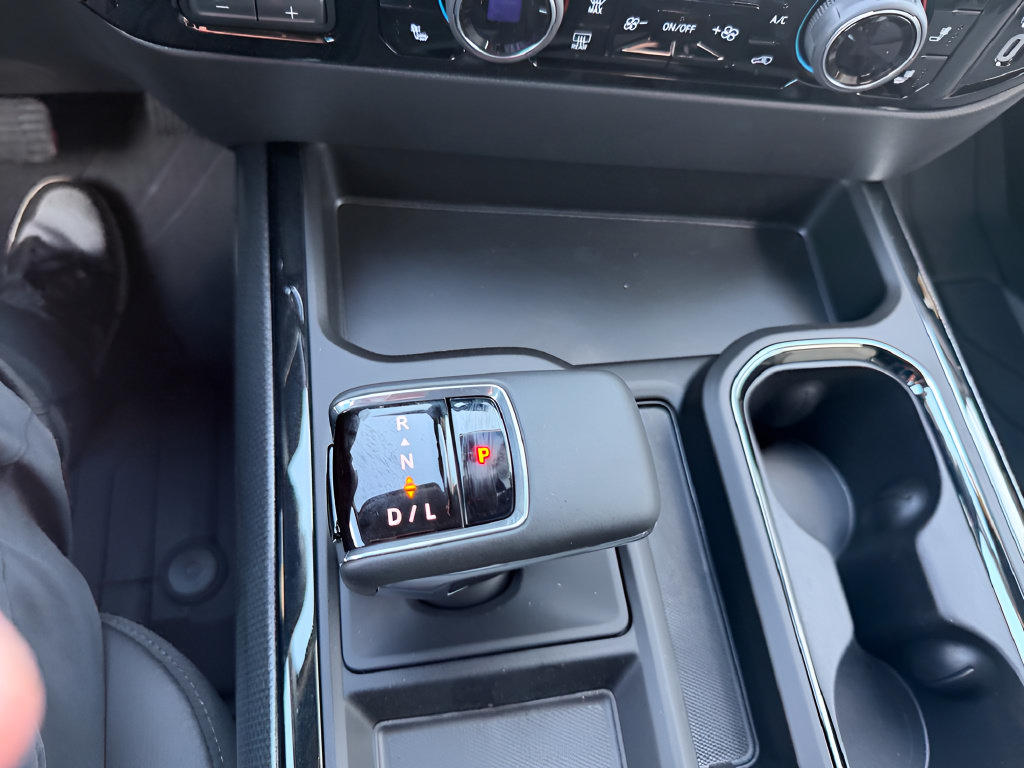 2026 Chevrolet Silverado 1500 ZR2 - Photo 25