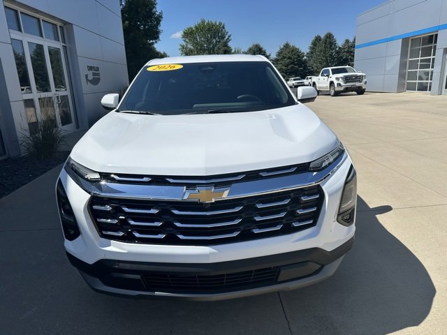 2026 Chevrolet Equinox LT photo 2