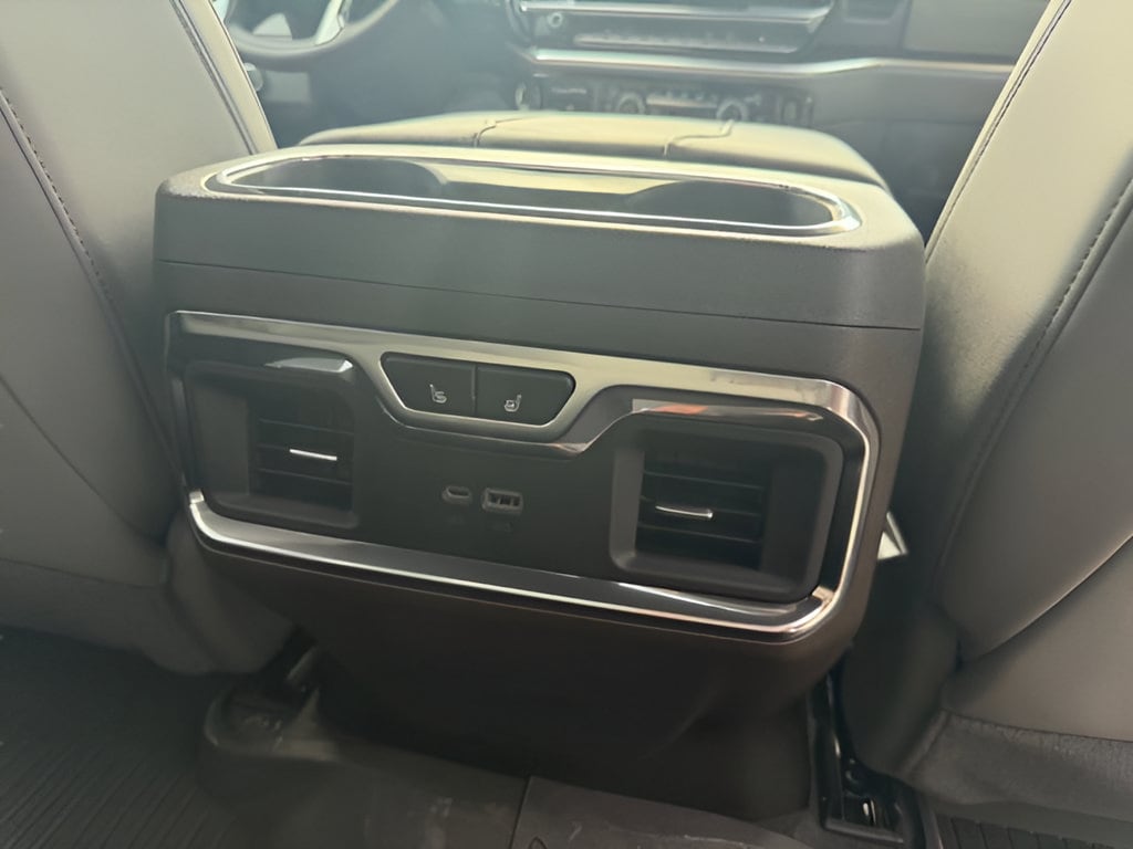 2026 Chevrolet Silverado 1500 LTZ - Photo 15
