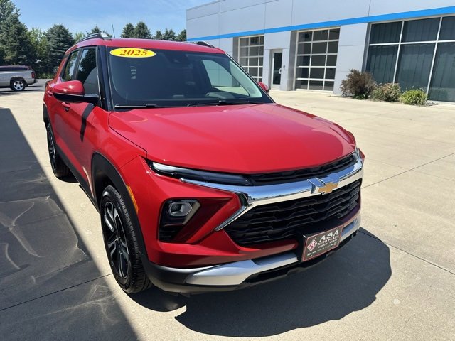 2026 Chevrolet Trailblazer LT photo 4