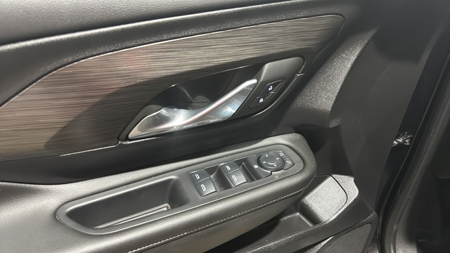 2024 GMC Terrain SLE - Photo 14