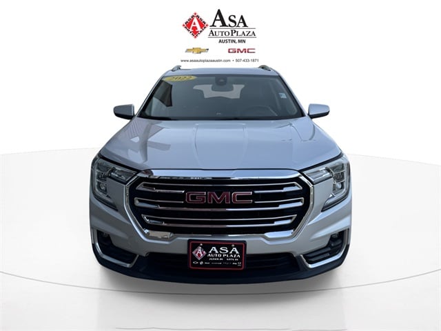 Used 2022 GMC Terrain SLT with VIN 3GKALVEV0NL103317 for sale in Austin, Minnesota
