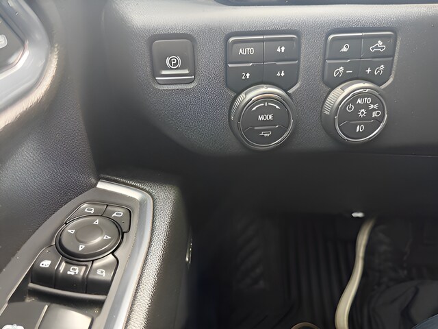 2024 Chevrolet Silverado 2500HD LTZ - Photo 28