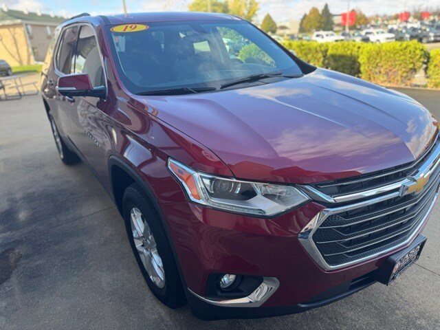 2019 Chevrolet Traverse photo 3