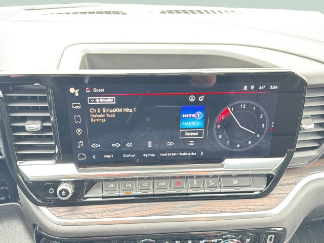 2026 GMC Sierra 1500 SLT - Photo 19