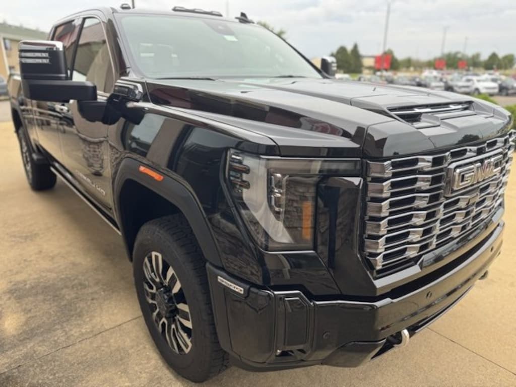 New 2025 GMC Sierra 3500 HD Denali Ultimate Truck