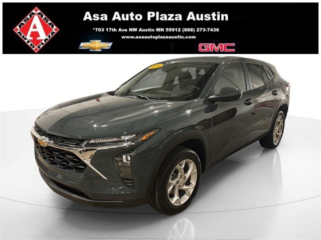 2026 Chevrolet Trax LS's photo