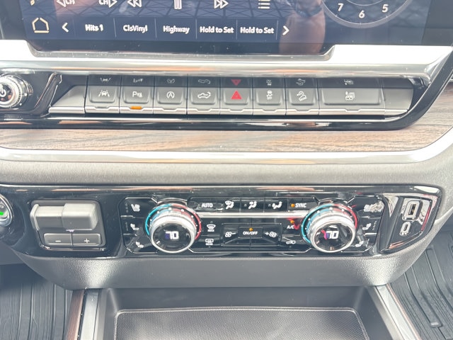 2026 GMC Sierra 1500 SLT - Photo 20