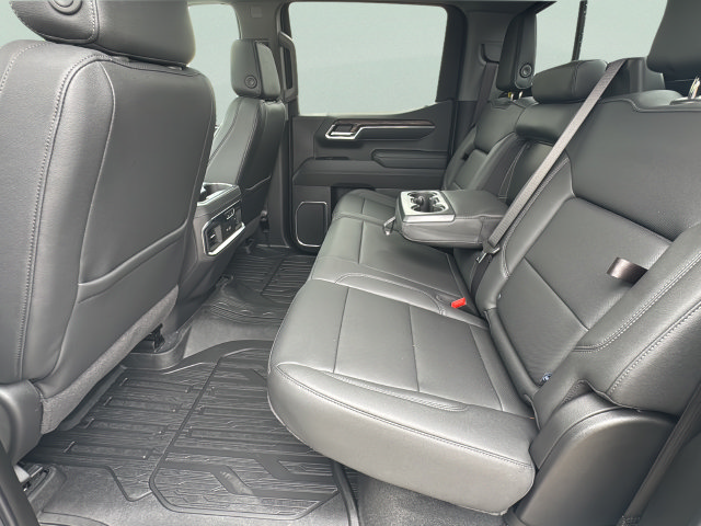 2026 GMC Sierra 1500 SLT - Photo 30