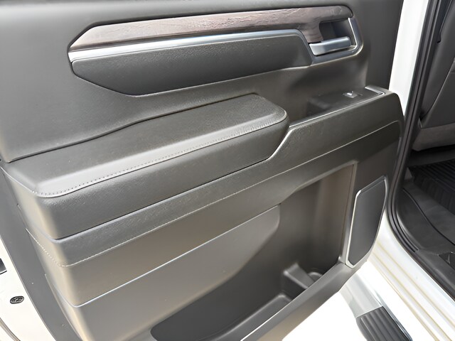 2024 Chevrolet Silverado 2500HD LTZ - Photo 15