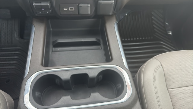 2022 Chevrolet Silverado 1500 Limited LTZ - Photo 21