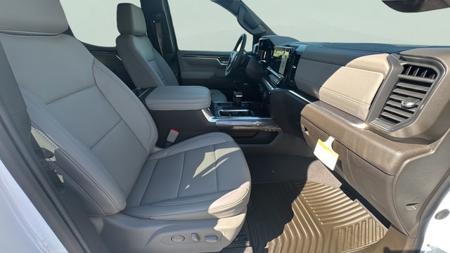 2026 Chevrolet Silverado 1500 LTZ - Photo 25