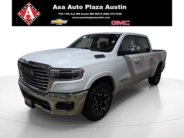 2025 RAM 1500 Laramie 4x4 Crew Cab 5'7's photo