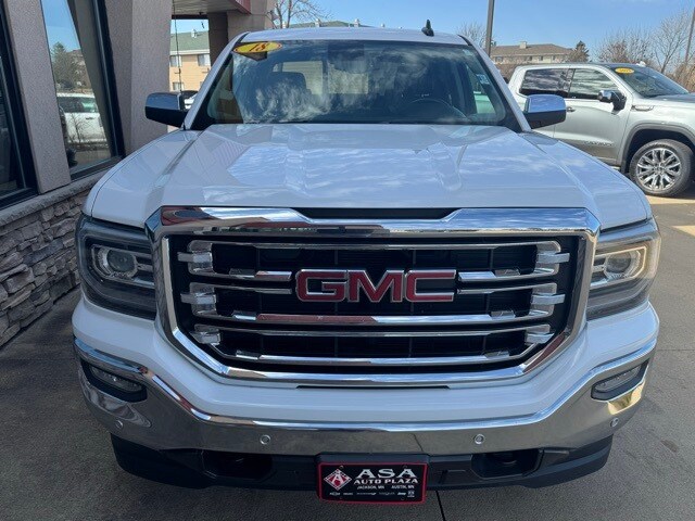 2018 Gmc Sierra 1500 SLT photo 3
