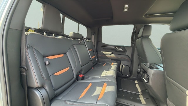 2026 GMC Sierra 1500 AT4 - Photo 23