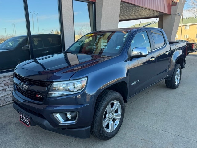 Used 2018 Chevrolet Colorado Z71 with VIN 1GCGTDEN8J1236876 for sale in Austin, Minnesota