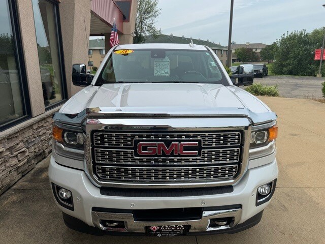 2018 Gmc Sierra Denali photo 3