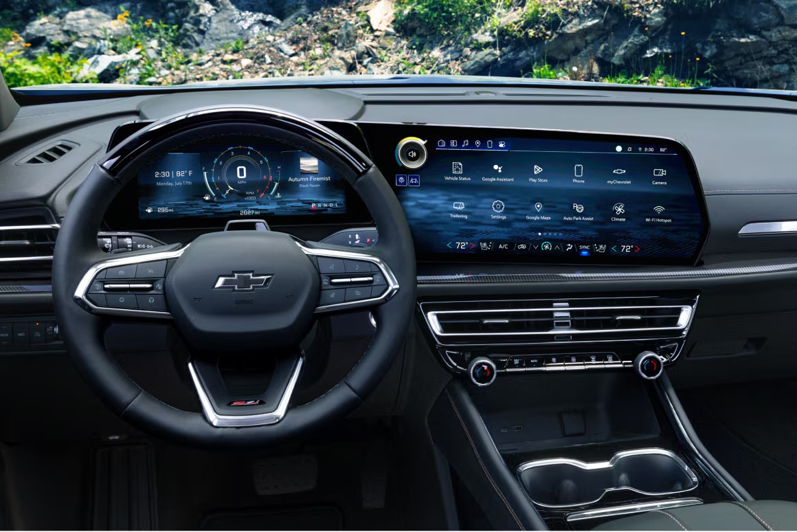2027 Chevrolet Traverse technology and infotainment