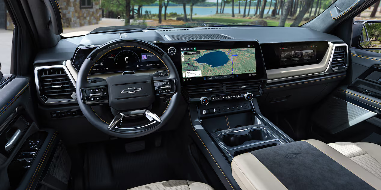 2027 Chevrolet Silverado 1500 digital cockpit display features