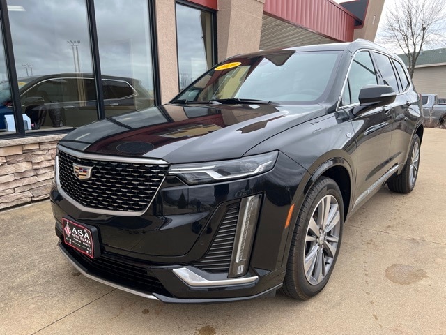 Used 2020 Cadillac XT6 Premium Luxury with VIN 1GYKPDRS1LZ175156 for sale in Austin, Minnesota