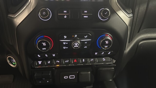 2021 Chevrolet Silverado 2500HD LTZ - Photo 20