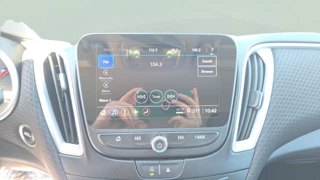 2023 Chevrolet Malibu 1LT - Photo 18