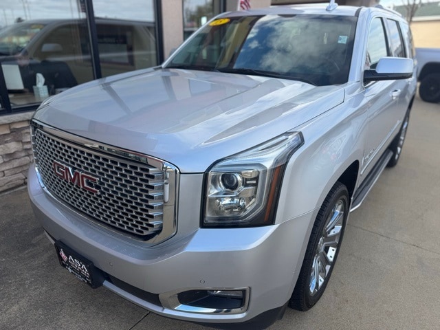 Used 2015 GMC Yukon Denali with VIN 1GKS2CKJ4FR639873 for sale in Austin, Minnesota