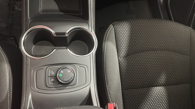 2024 GMC Terrain SLE - Photo 21