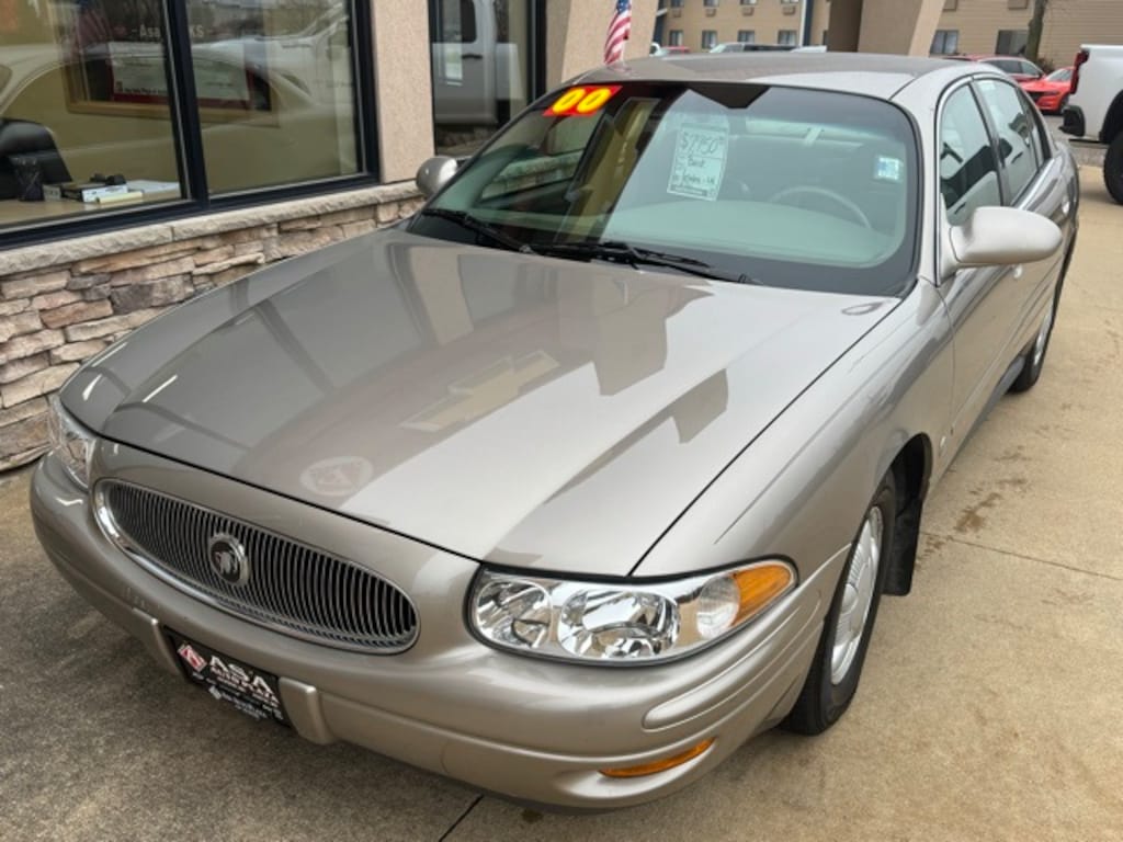 Used 2000 Buick Lesabre Limited Sedan