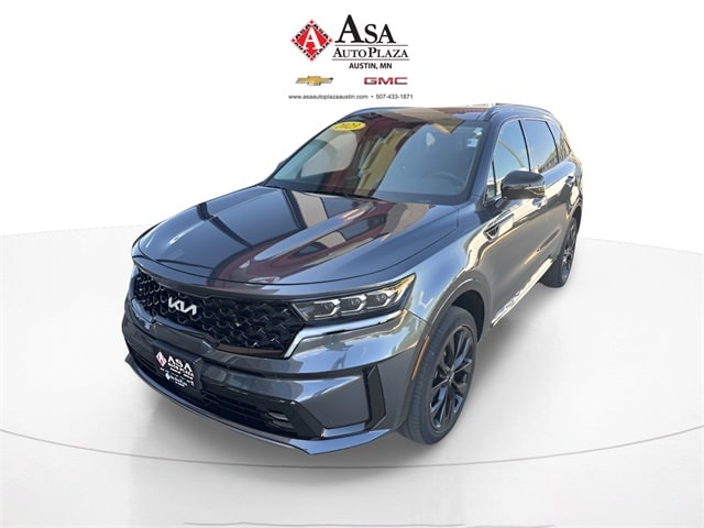 Used 2023 Kia Sorento SX with VIN 5XYRKDLF1PG241143 for sale in Austin, Minnesota