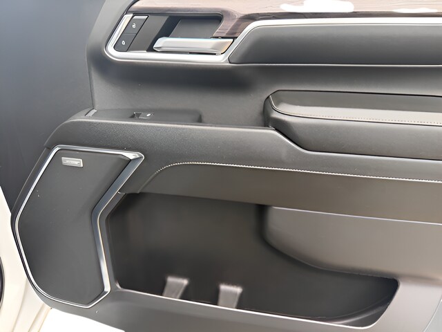 2024 Chevrolet Silverado 2500HD LTZ - Photo 11