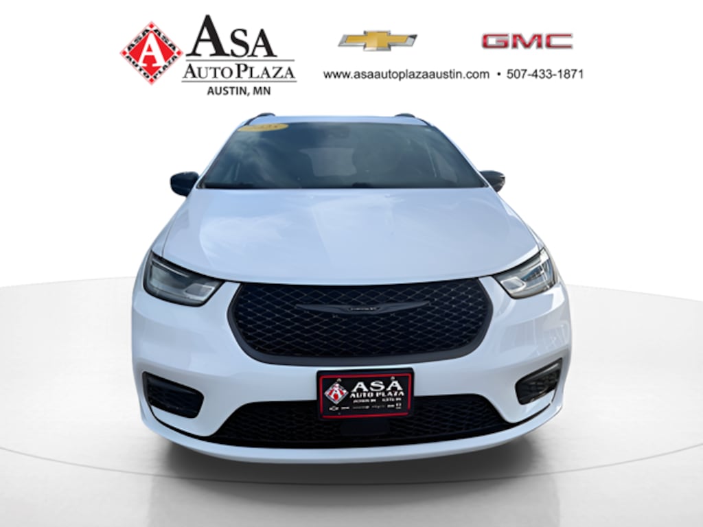 Used 2025 Chrysler Pacifica Limited Minivan/Van