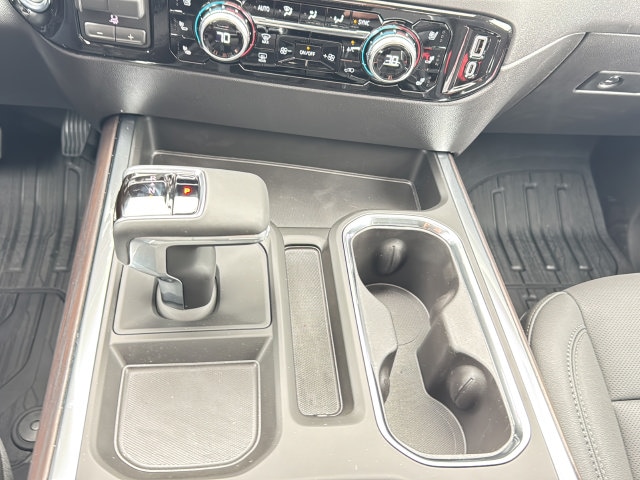 2026 GMC Sierra 1500 SLT - Photo 21