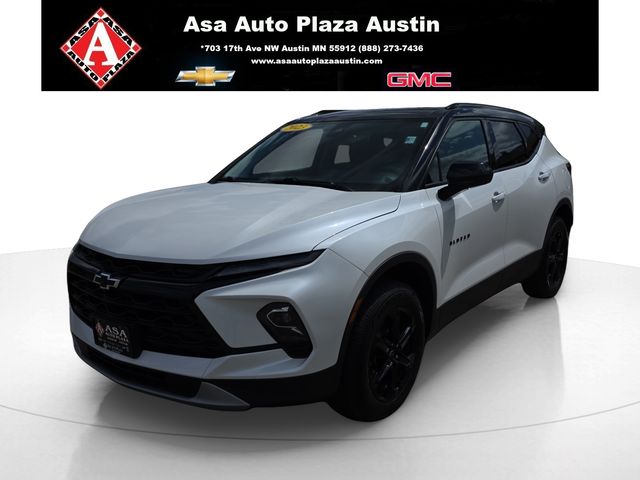 2023 Chevrolet Blazer 2.0T 2LT AWD's photo