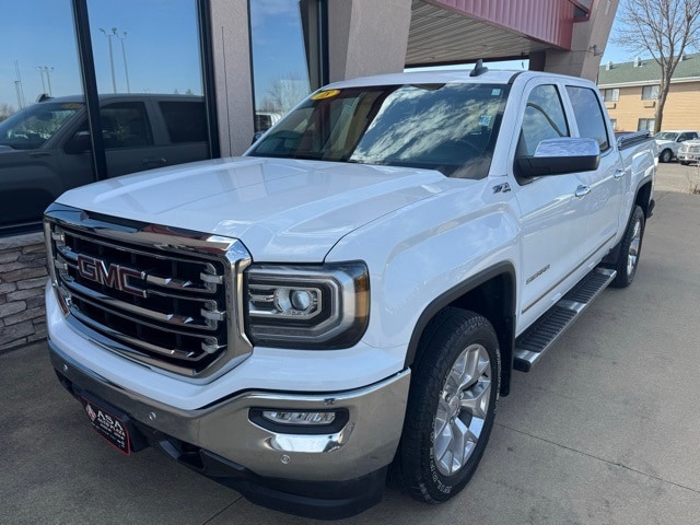 Used 2018 GMC Sierra 1500 SLT with VIN 3GTU2NEC4JG233405 for sale in Austin, Minnesota