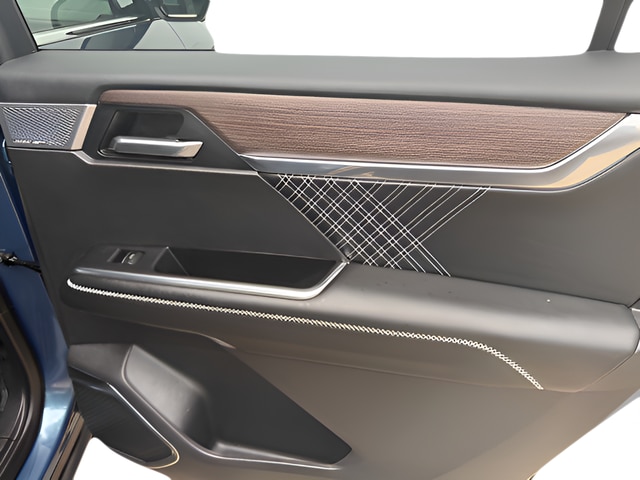 2025 GMC Acadia Denali - Photo 11