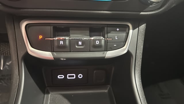 2024 GMC Terrain SLE - Photo 17