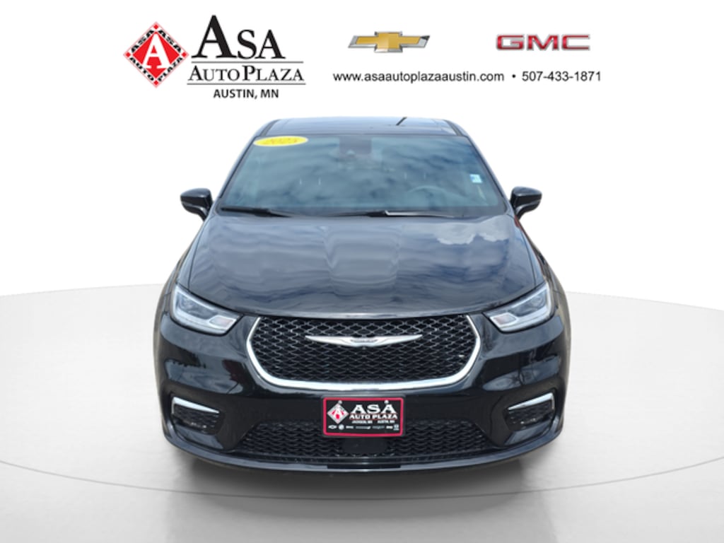Used 2025 Chrysler Pacifica Select Minivan/Van
