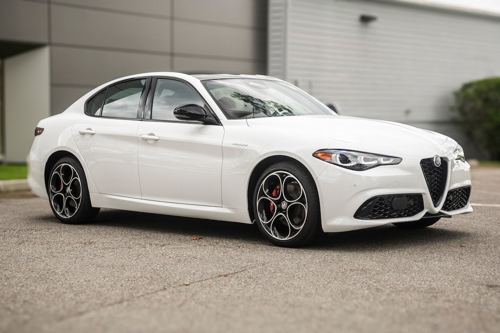 New 2025 Alfa Romeo Giulia Sedan