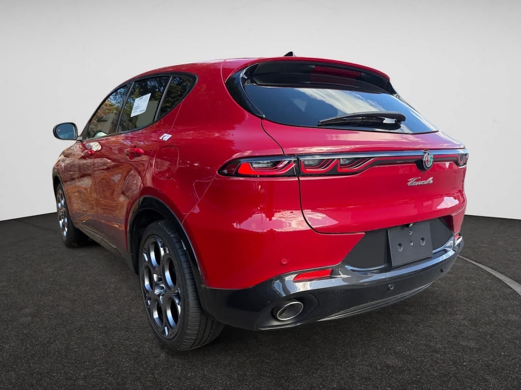 New 2024 Alfa Romeo Tonale Veloce Sport Utility