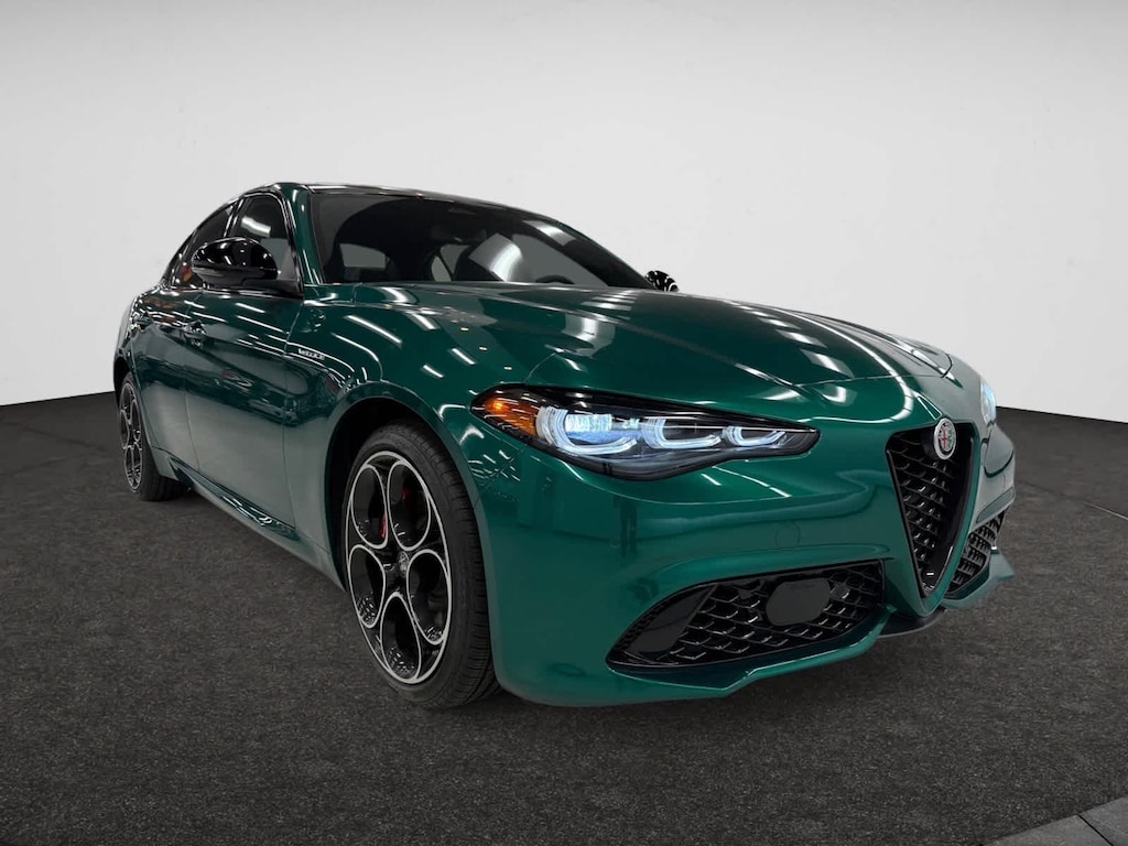 New 2025 Alfa Romeo Giulia AWD Sedan